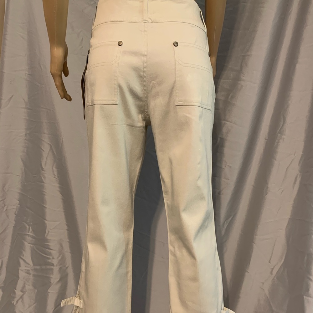 Girls youth khaki Capris